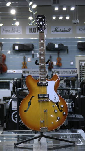 Epiphone Riviera - Royal Tan | Long & McQuade